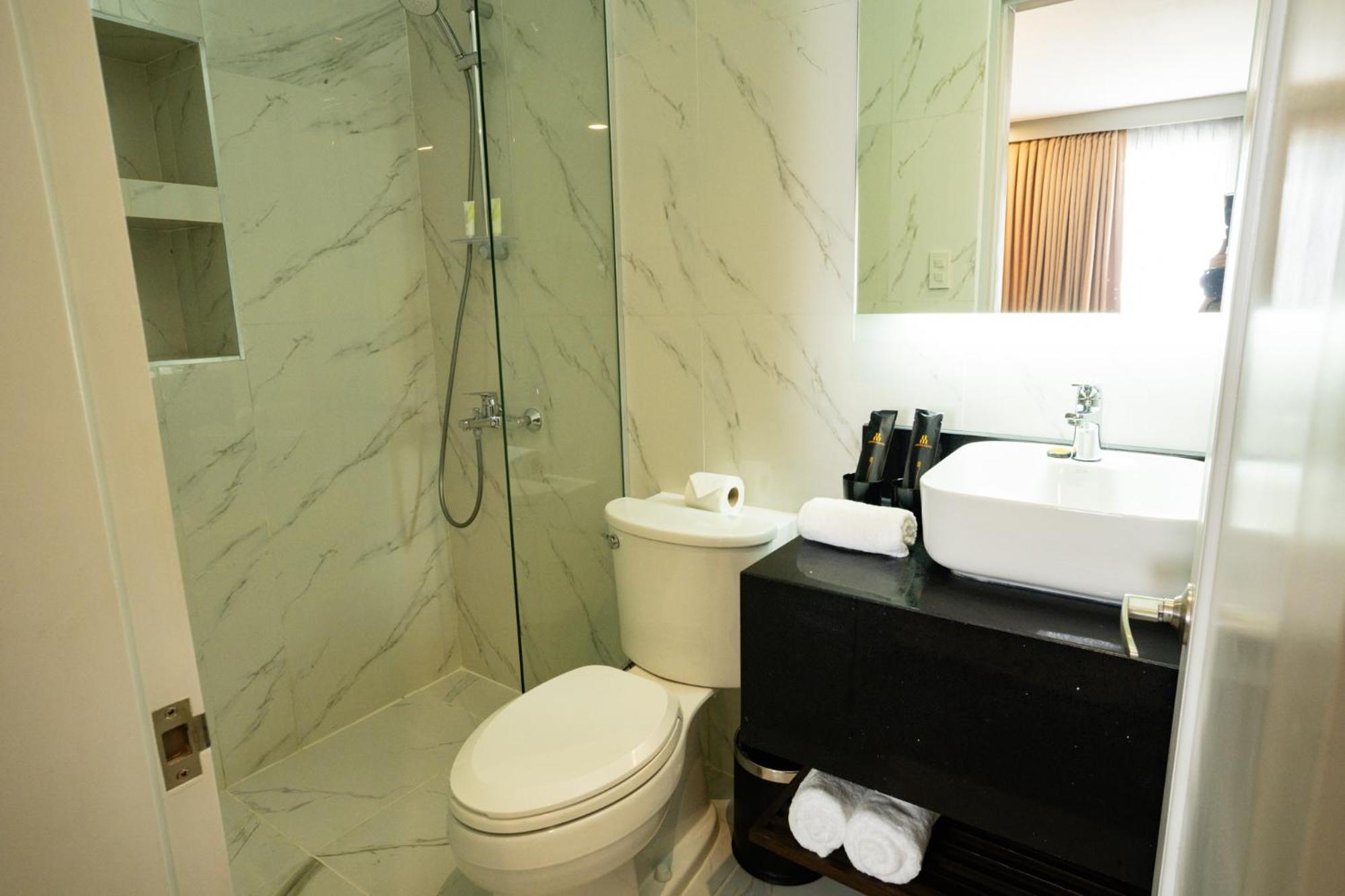 Amber Hotel - Cebu ภายนอก รูปภาพ