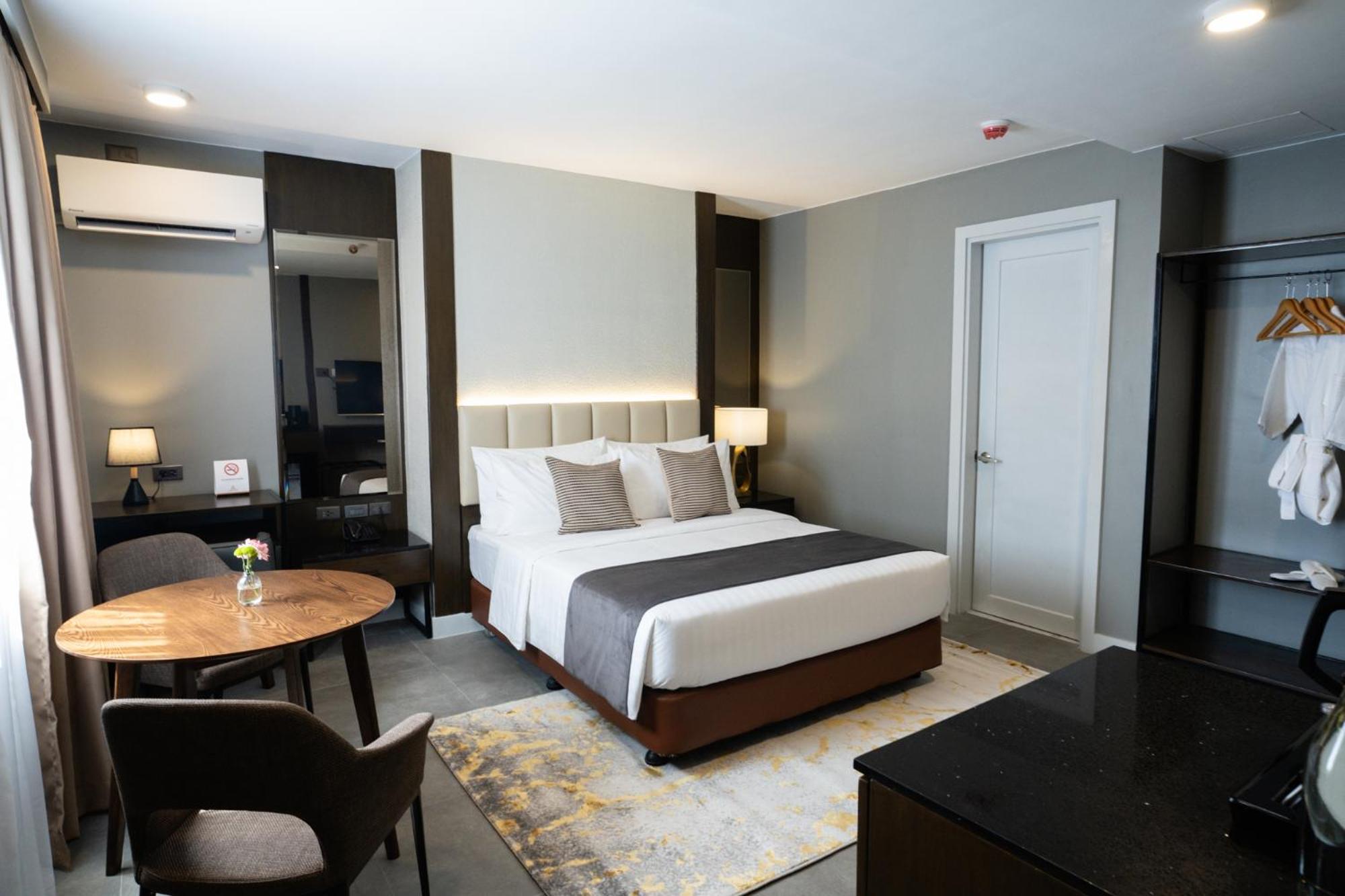 Amber Hotel - Cebu ภายนอก รูปภาพ